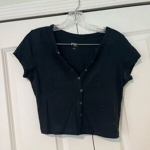 Pacsun black button cropped baby tee
